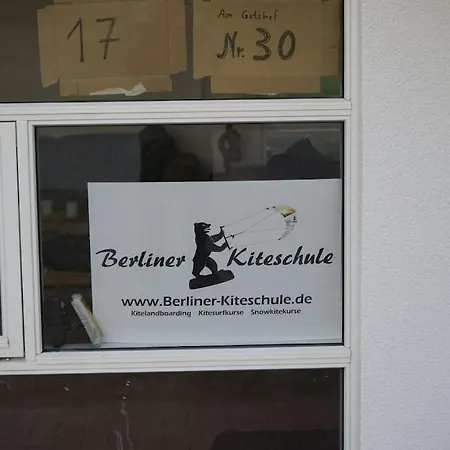 Casa de Férias In Vaschvitz With Sauna Dwarsdorf